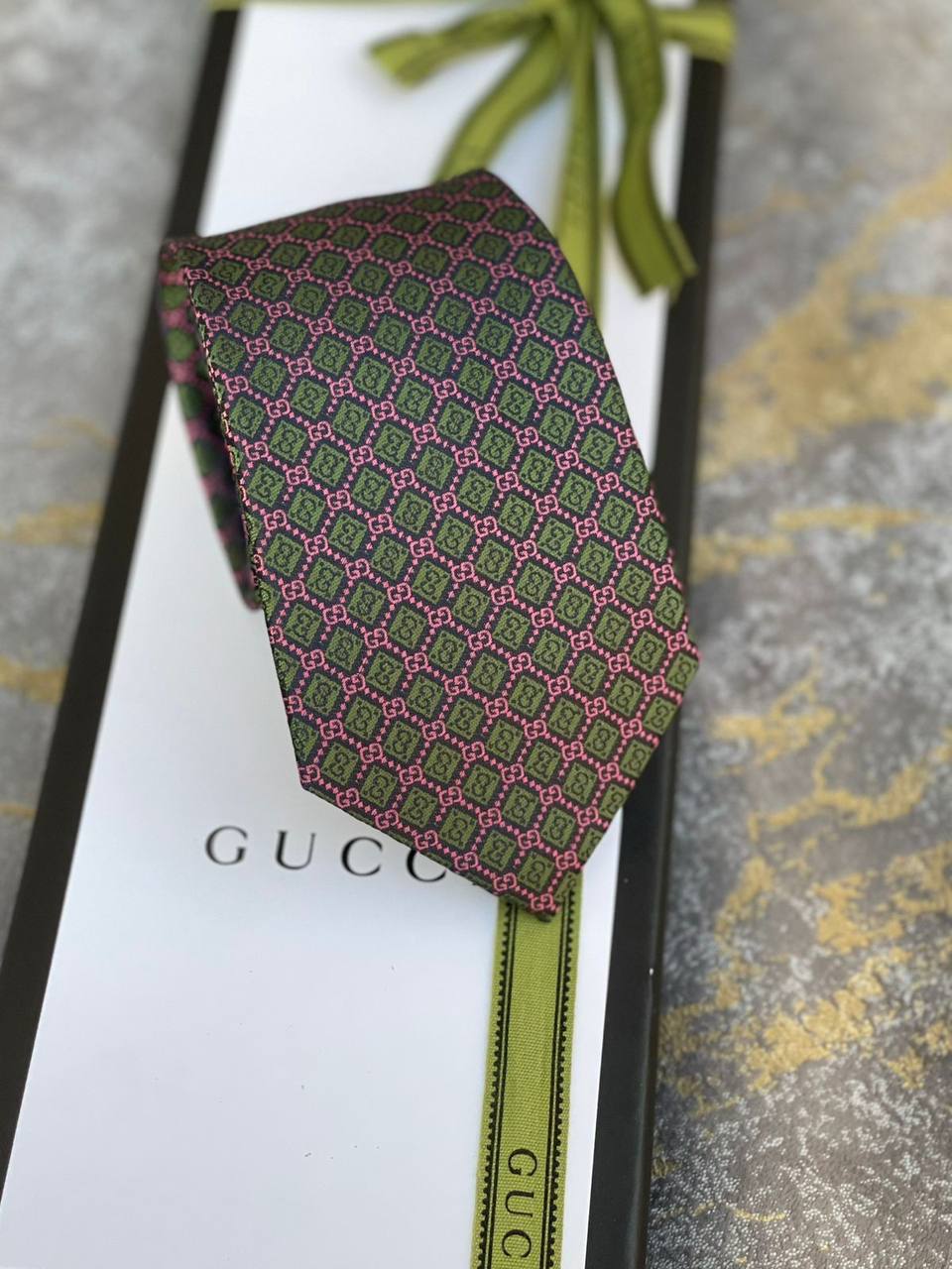 GUCCI
TIE
*Master quality*
*New collection*
180 dhs🪙🌨️

Zain179
♥️♥️♥️