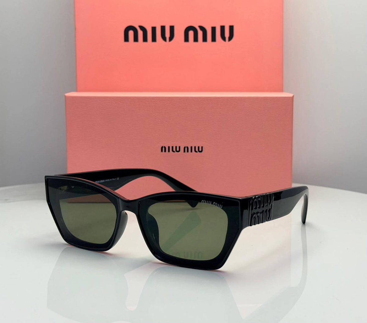 Miu Miu
Sunglasses 

65 dhs🇦🇪🇦🇪

Zain182
♥️♥️♥️