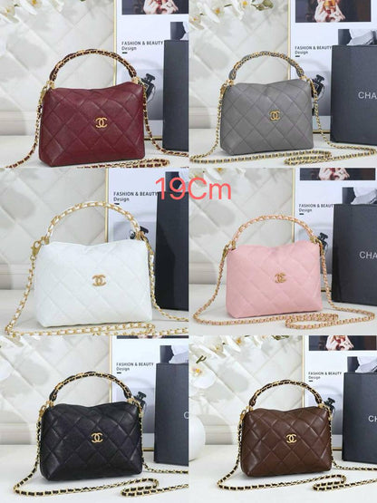 Chanel

100 dhs🇦🇪🇦🇪

Zain26
♥️♥️♥️