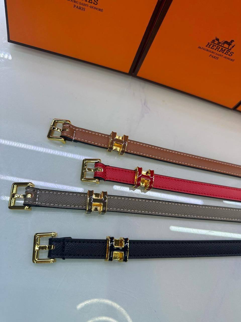 BELT 

50 dhs🪙💕

with box
🎁🎁🎁

Zain90
♥️♥️♥️