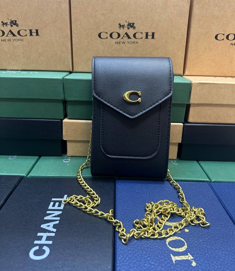 Mix Bags
55 dhs✅

Zain143
♥️♥️♥️