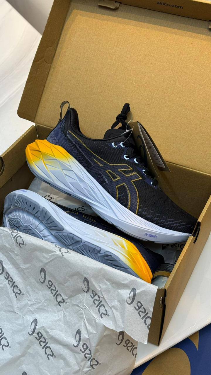 ASICS
Size 36-45⚡️
180 dhs❣️

Zain183
♥️♥️♥️