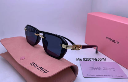 Miu Miu
70 dhs✅

Zain126
♥️♥️♥️