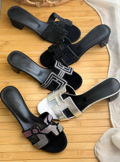Hermes 
AAA+ Quality
𝗦𝗶𝘇𝗲 𝟯𝟲 𝘁𝗼𝗼 𝟰𝟭
450 dhs✅

Zain303
♥️♥️♥️