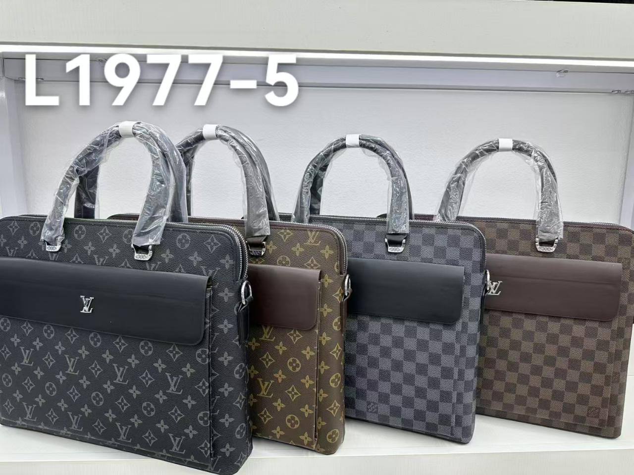 Laptop Bags
100 dhs🪙🌨️

Zain143
Zain190
♥️♥️♥️