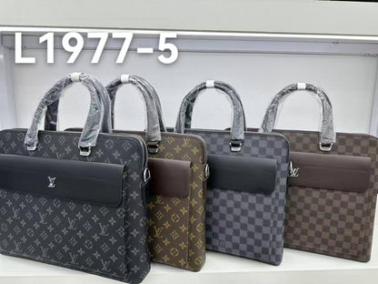 Laptop Bags
100 dhs🪙🌨️

Zain143
Zain190
♥️♥️♥️