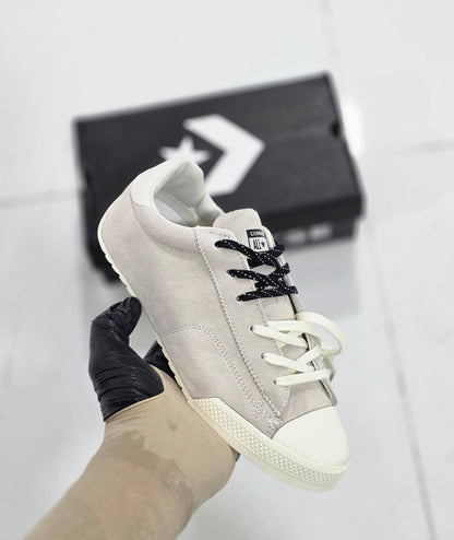 Converse
115 dhs🇦🇪🇦🇪

37 t0 40

Zain27
♥️♥️♥️