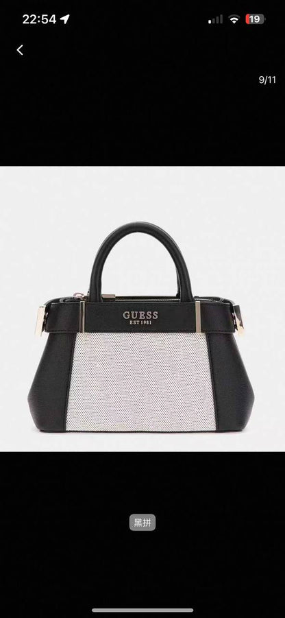 Guess
100 dhs✅
High-quality 


with box
🎁🎁🎁

Zain35
♥️♥️♥️