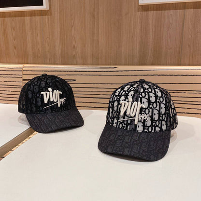 Big offer
Caps 
45 dhs🇦🇪

Zain231
♥️♥️♥️