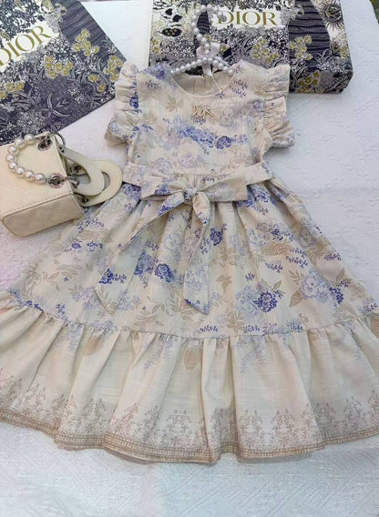 Dior
1-12y 
110 dhs✅

Zain151
♥️♥️♥️