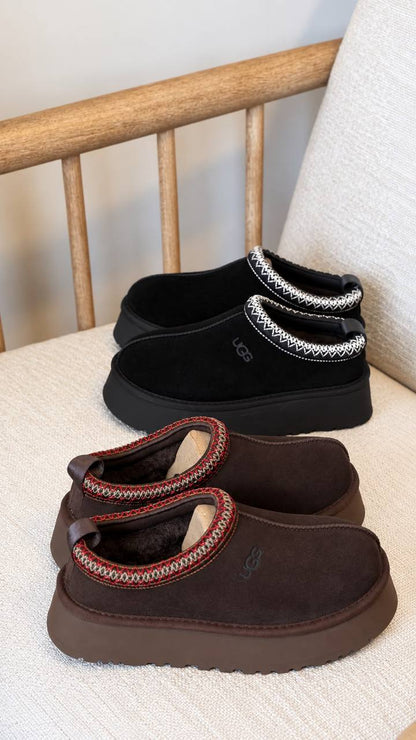 UGG
QUALITY: SUPER MASTER 

SIZE: 35 TO 42
430 dhs🇦🇪🇦🇪

Zain319
♥️♥️♥️