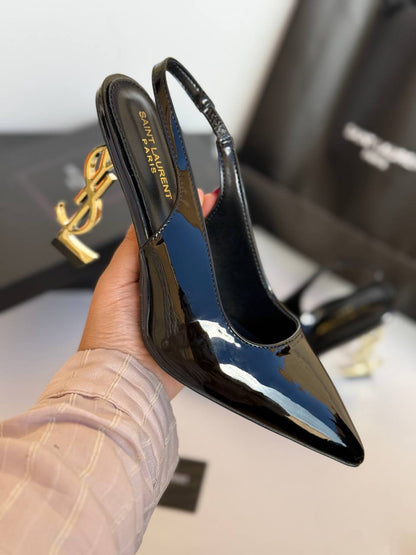 YSL
☘️ *SIZE  36  to 41 ☘️                                                                                                       
280 dhs👑

Zain224
♥️♥️♥️