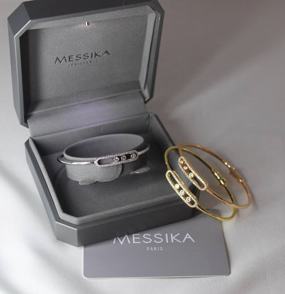 MESSIKA
* ⁠↗️ *Super Master Quality ®️*⬆️
* MOVE CLASSIQUE BANGLE
The Move pavé thin bangle diamond bracelet is available in Size 15cm & 17cm
yellow gold , White Gold and pink gold.

*105 dhs🇦🇪🇦🇪* with *NORMAL* Box & Bag
*150 dhs🇦🇪🇦🇪* with *ORIGIN