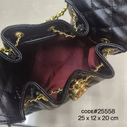 CHANEL 25 ʜᴏʙᴏ ʙᴀɢ
ᴄʀᴀғᴛᴇᴅ ғʀᴏᴍ ɢʀᴀɪɴᴇᴅ
ᴄᴀʟғsᴋɪɴ ɢᴏʟᴅ ʜᴀʀᴅᴡᴀʀᴇ
sɪᴢᴇ : 25 cm
ᴡɪᴛʜ BOX

105 dhs✅

Zain31
♥️♥️♥️
