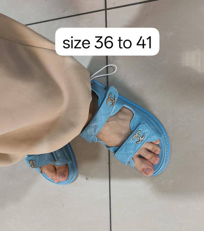 Chanel
size 36 to 41

90 dhs👑

Zain146
♥️♥️♥️