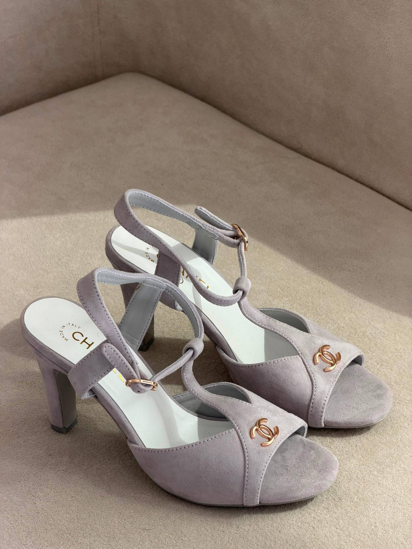 CHANEL
QUALITY:SUPER MASTER 😍💥
450 dhs🇦🇪🇦🇪

Zain319
♥️♥️♥️
