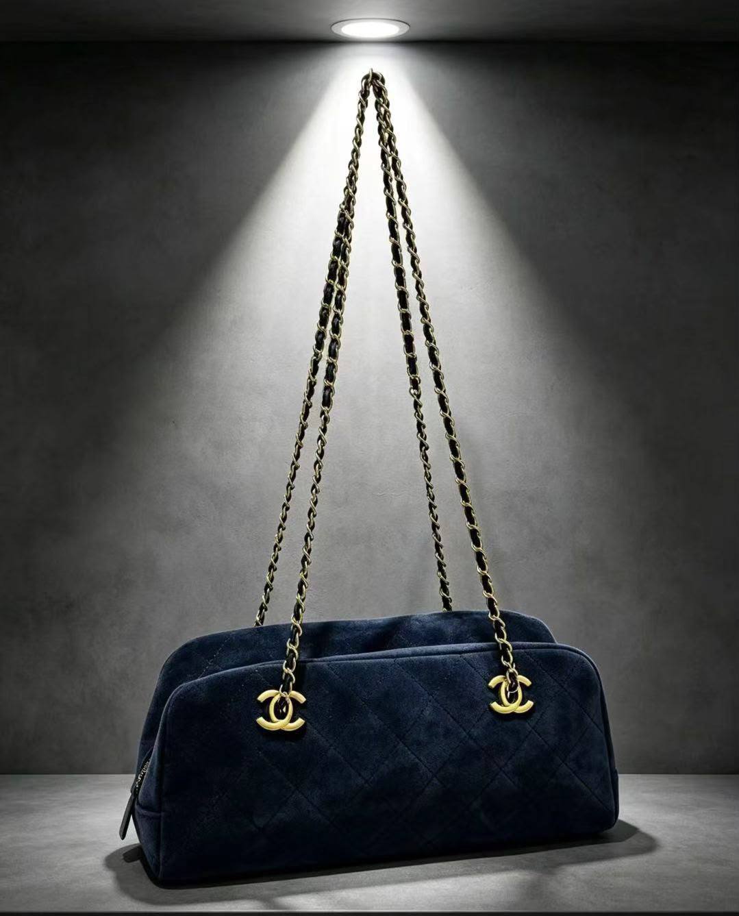 CHANEL  

COPY1

SIZE 30cm

210 dhs🇦🇪🇦🇪

Zain244
♥️♥️♥️