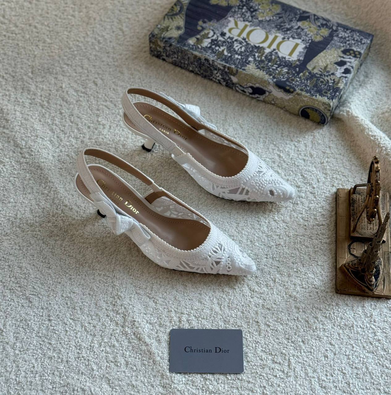 New. Dior heel 

   Size  .  36.  to 41

130 dhs🪙🌨️

Zain80
♥️♥️♥️