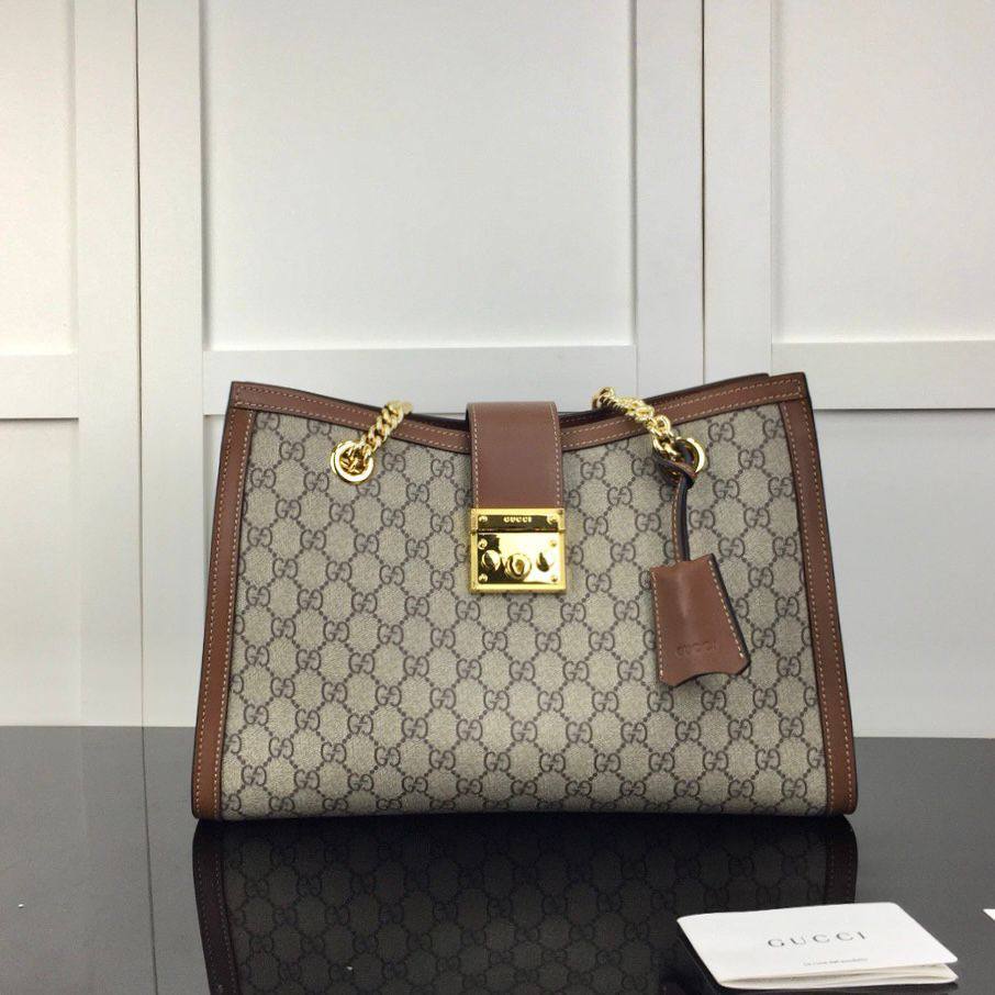 GUCCI 
GOOD QUALITY 
120 dhs✅

Zain39
♥️♥️♥️