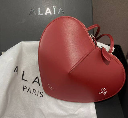Alaia
110 dhs✅
Best  quality

with box
🎁🎁🎁

Zain74
♥️♥️♥️
