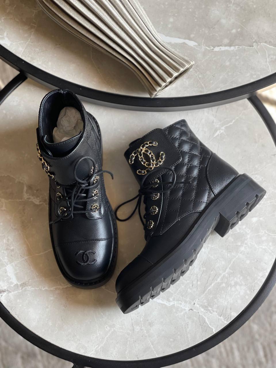 *NEW Chanel*
*Super master quality*🔥
*Size 36 to 41*
For Price 👇 WTSP Text Zain 0568585901

Zain113
♥️♥️♥️