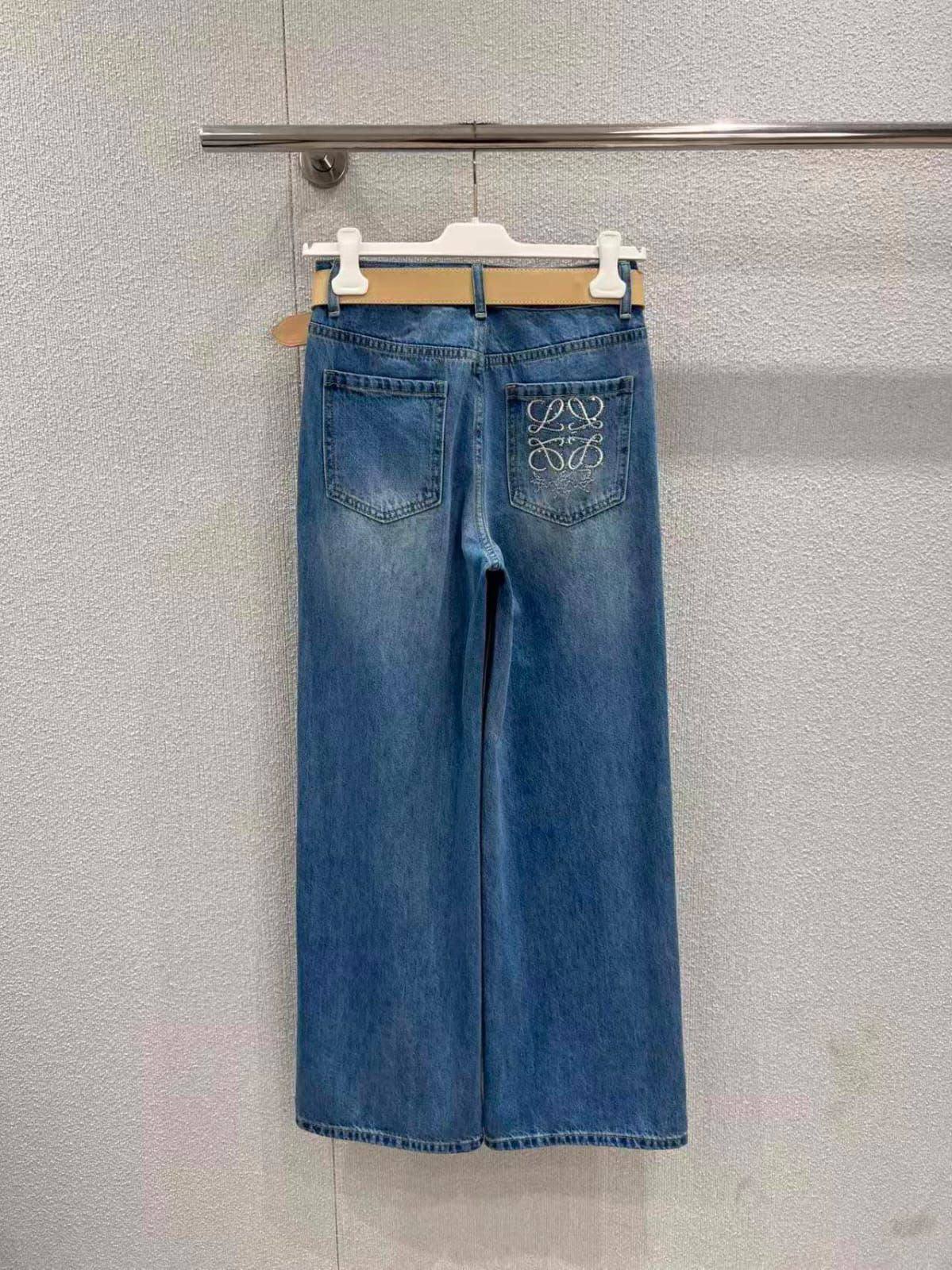 *New collections*                                                

LOEWE
*Super Master quality*
*Sizes: S M L* 
320 dhs✅

Zain308
♥️♥️♥️