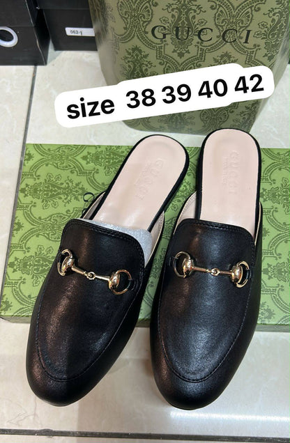 Gucci

110 dhs🇦🇪🇦🇪

Zain103
♥️♥️♥️