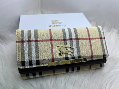Wallets
45 dhs🇦🇪🇦🇪

Zain182
♥️♥️♥️