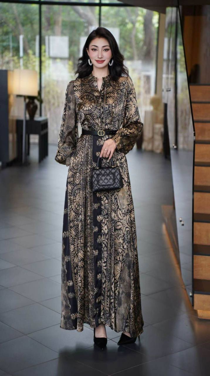 Silk long dress 
M L XL XXL 3XL
130 dhs✅

Zain295
♥️♥️♥️