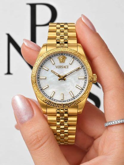 Versace 

watch for ladies 

good quality 

280 dhs🇦🇪🇦🇪

(size 36mm)'

Zain59
♥️♥️♥️