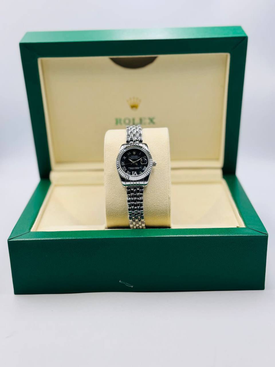 Rolex ladies 
55 dhs🪙🌨️

Zain08
♥️♥️♥️