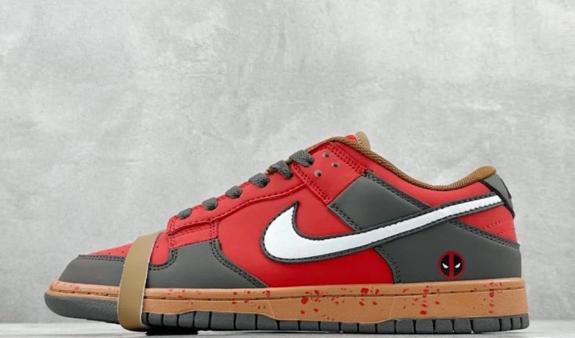 Nike SB dunk Deadpool 
36 to 45 available 
240 dhs❣️

Zain242
♥️♥️♥️
