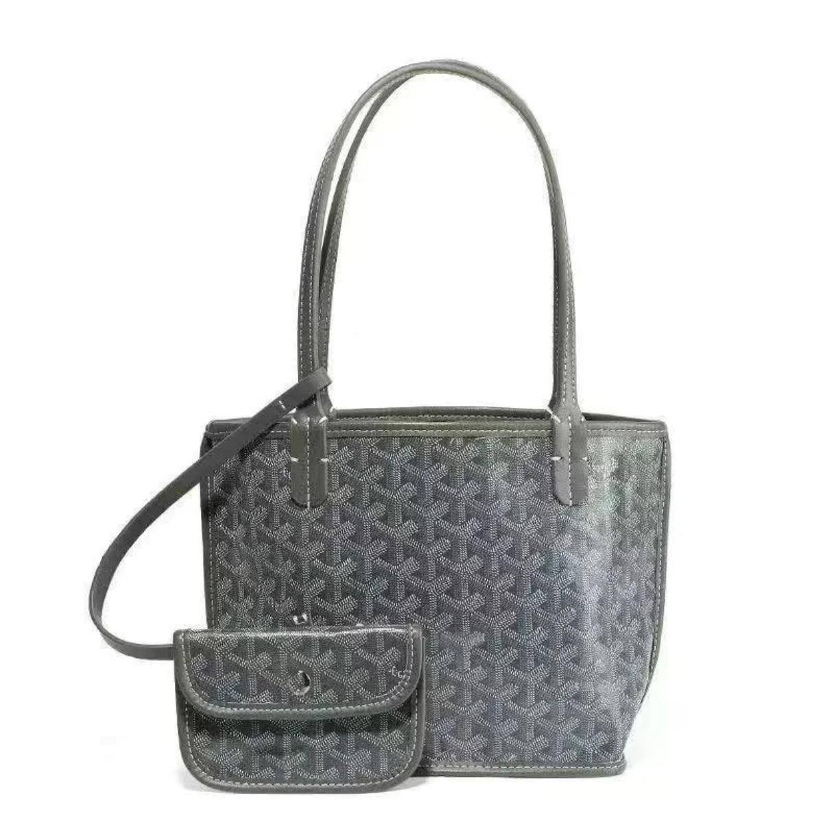 Goyard 
75 dhs✅

Zain07
♥️♥️♥️
