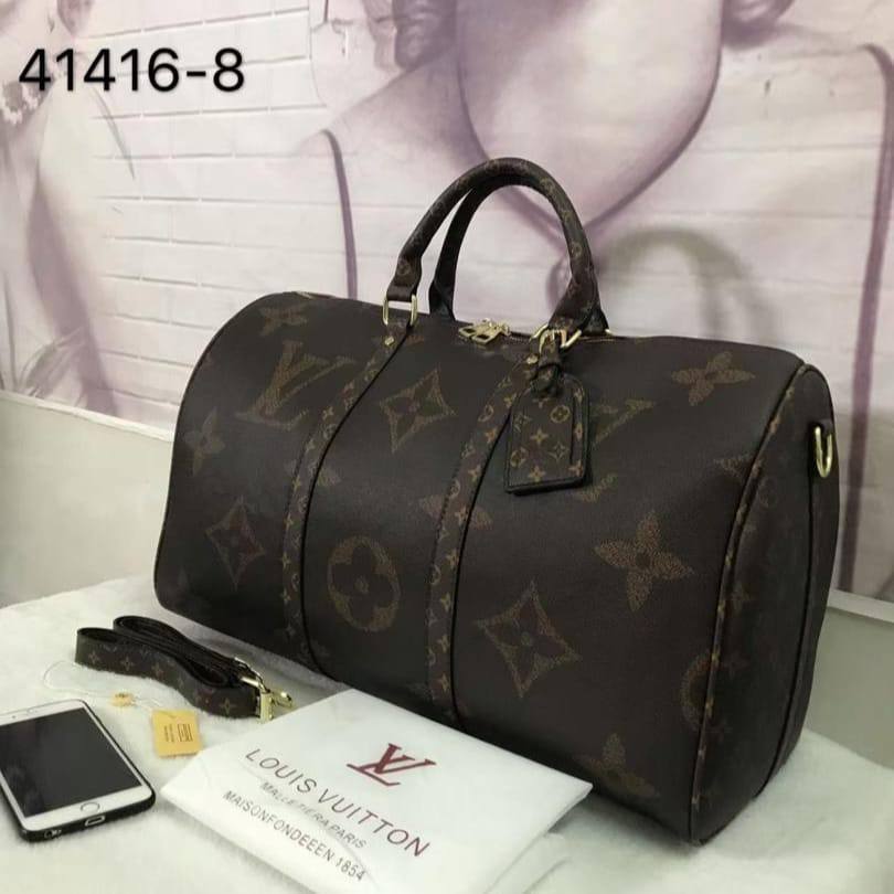Travel Bags
120 dhs🇦🇪🇦🇪
size 50cm

Zain26
♥️♥️♥️