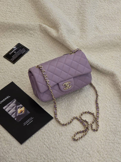 Chanel 
Master
  20CM

With Box🎁🎁🎁

230 dhs🇦🇪

Zain131
♥️♥️♥️