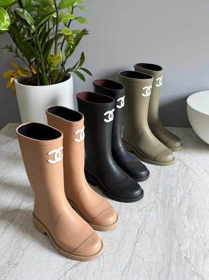 Boots 
For Price 👇 WTSP Text Zain 0568585901

Zain171
♥️♥️♥️