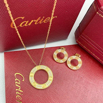 CARTIER SET 
MASTER 
NECKLACE EARRINGS
✨💫

100 DHS

WITH BOX AND PAPER BAG🎁🛍️

zain89
♥️♥️♥️