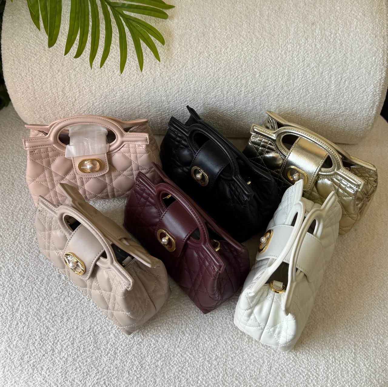 💗*Super Master Bags *😍
         🌓 ✨ 🌔
✨Available now 💫
For Price 👇 WTSP Text Zain 0568585901

Zain246
♥️♥️♥️