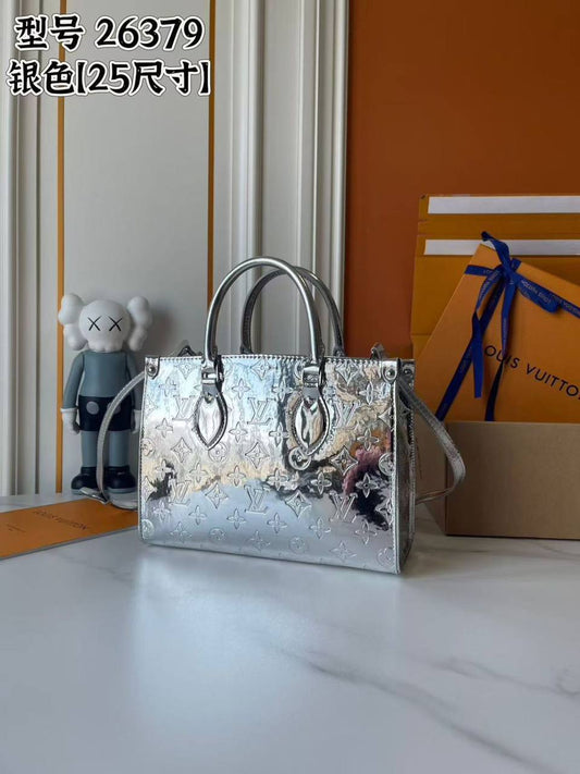 LV Master
280 dhs🪙🌨️

Zain131
♥️♥️♥️