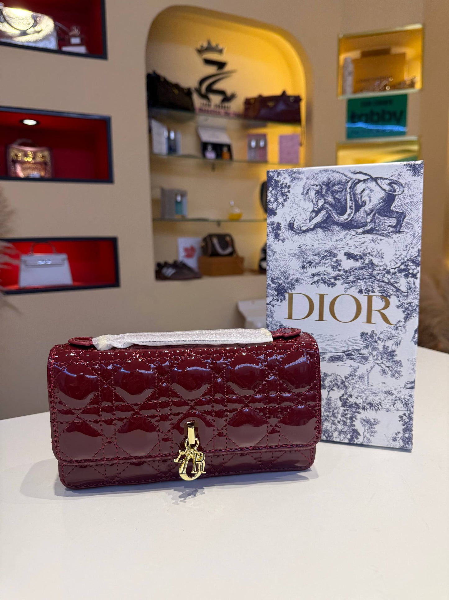 Dior
120 dhs💓
with box

Zain175

اطلبوها من الوتس المثبت في الأعلى👆🏻👆🏻

تواصلو معنا 👈🏻 Zain 
For order WhatsApp pinned 👆🏻

♥️♥️♥️