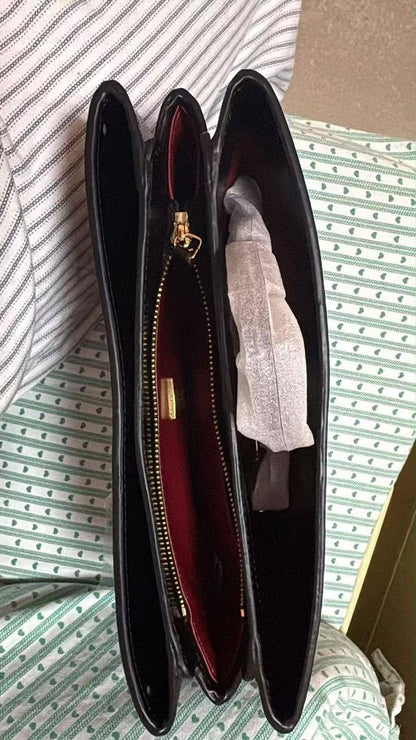 Chanel


1️⃣ First quality +🎁

Size : 25 * 14 cm

100 dhs🇦🇪🇦🇪🇦🇪
with box 🎁

Zain115
♥️♥️♥️