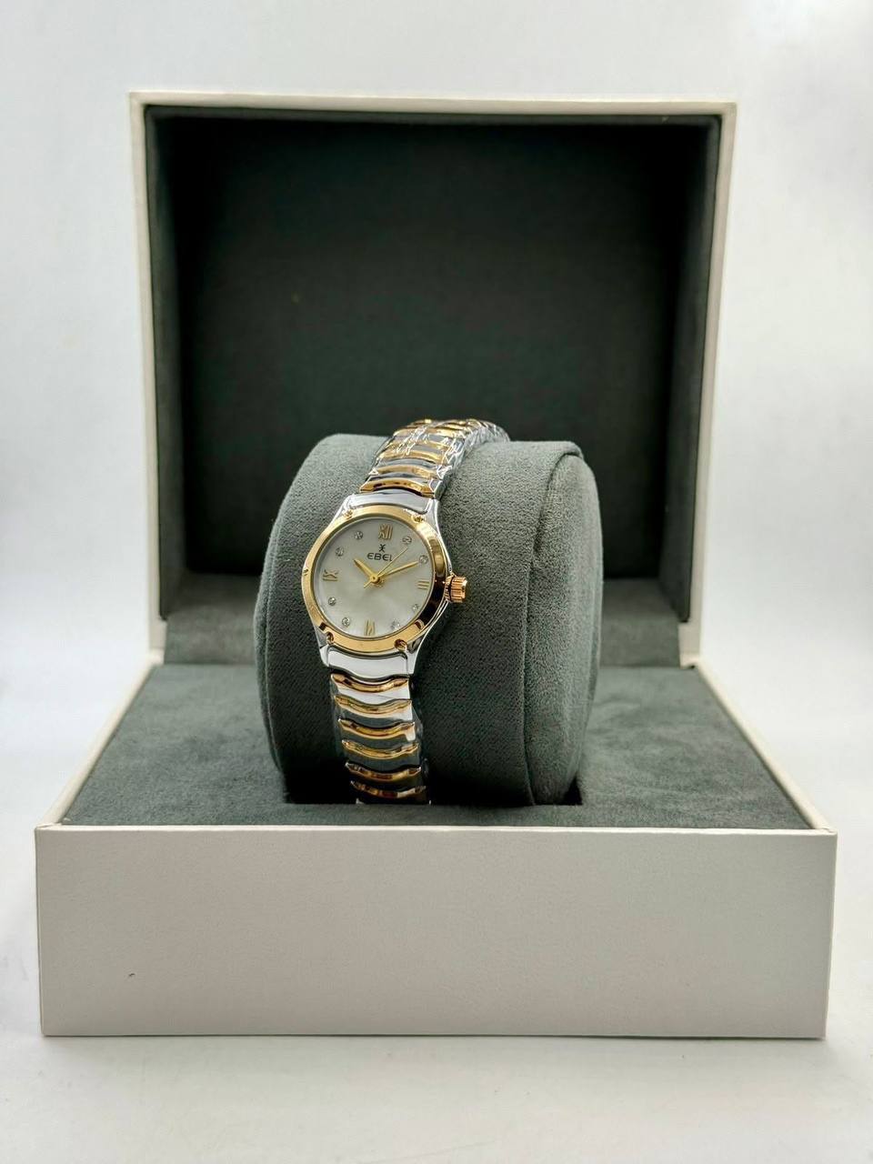 EBEL ladies 
55 dhs🇦🇪🇦🇪

Zain08
♥️♥️♥️
