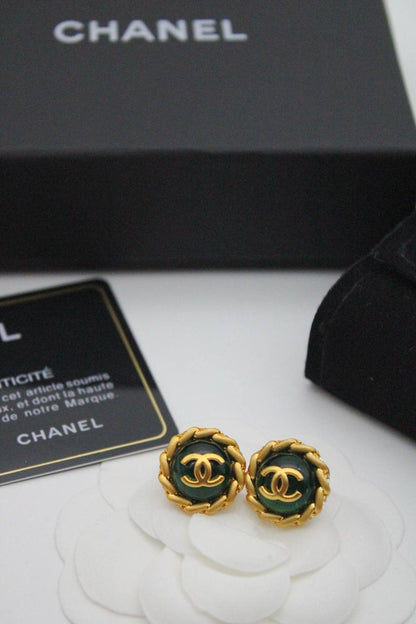 Master earrings

60 dhs 

Zain122
♥️♥️♥️