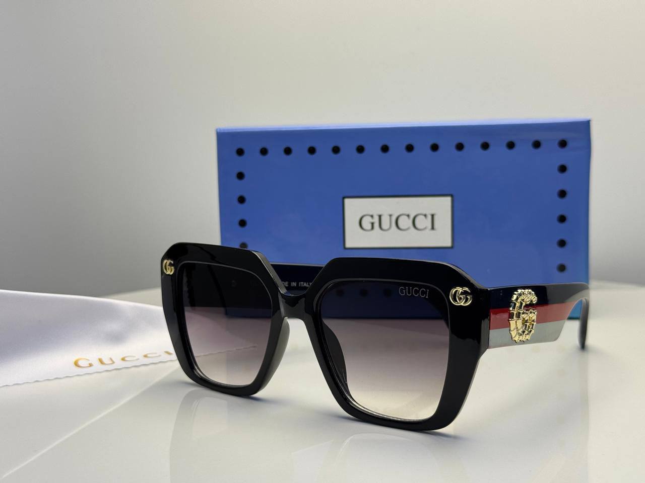 Sunglasses
65 dhs✅

Zain182
♥️♥️♥️