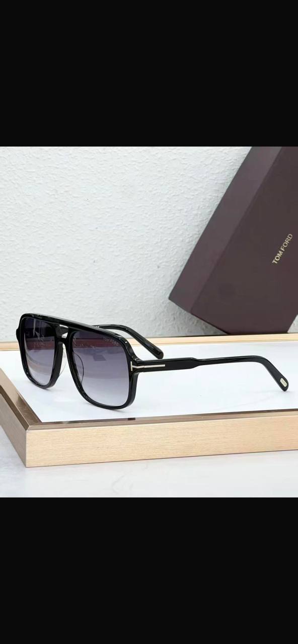 *SUNGLASSES WOMEN*

*MASTER QUALITY*

320 dhs✅

Zain202
♥️♥️♥️