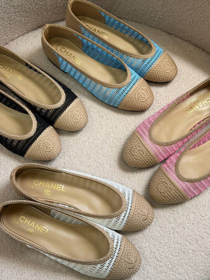 Chanel 
𝑨𝑨𝑨 𝑸𝒖𝒂𝒍𝒊𝒕𝒚
𝑺𝒊𝒛𝒆 𝟑𝟔 𝒕𝒐 𝟒2 
450 dhs✅

Zain81
♥️♥️♥️