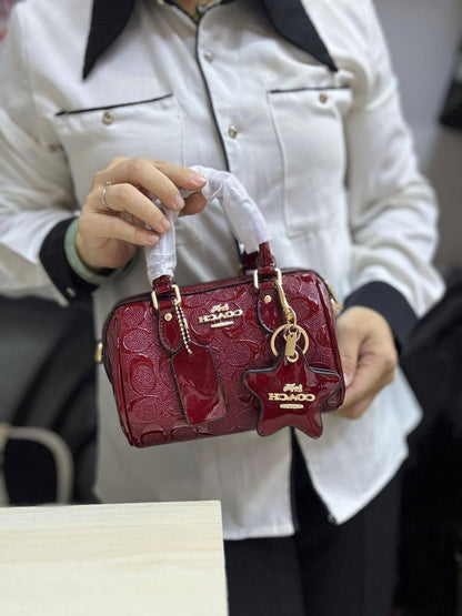 Coach Rowan
Size : 18 * 10 cm
95 dhs🪙🖤
with box 🎁

Zain115
♥️♥️♥️