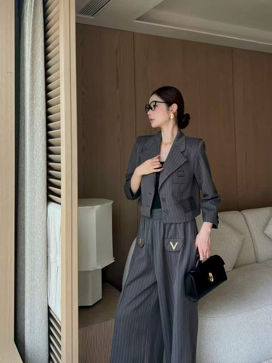 New collections 

VALENTINO

Super Master quality

Sizes: S M L

480 DHS🇦🇪🇦🇪

Zain308
♥️♥️♥️