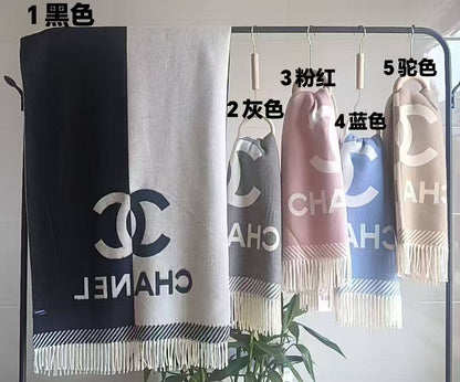 Scarf 
45 dhs🪙🌨️

Zain186
♥️♥️♥️