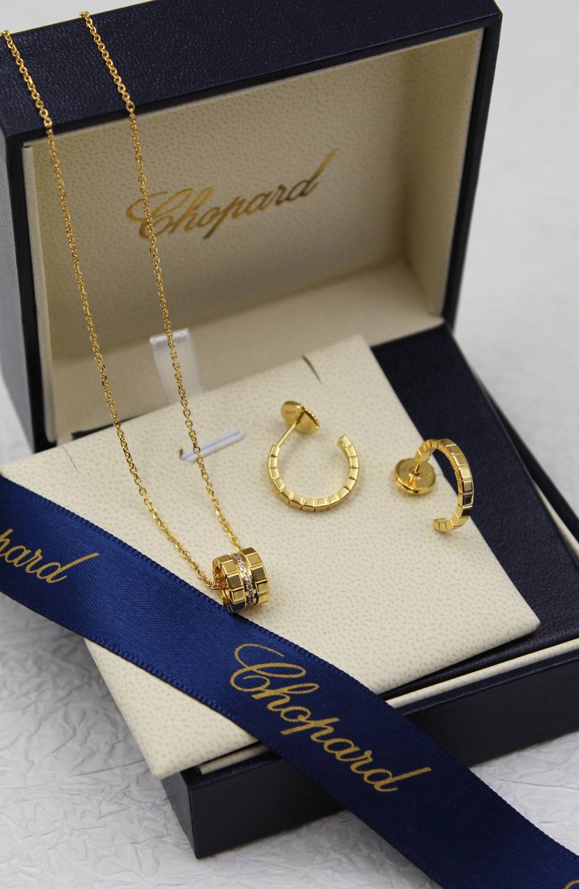*Chopard* 💎
🆕🎉🥳🎊🆕
↗️ *Super Master Quality ®️*
Ice cube with stones ⤵️
Necklace & earrings ⤴️
For Price 👇 WTSP Text Zain 0568585901

Zain106
♥️♥️♥️